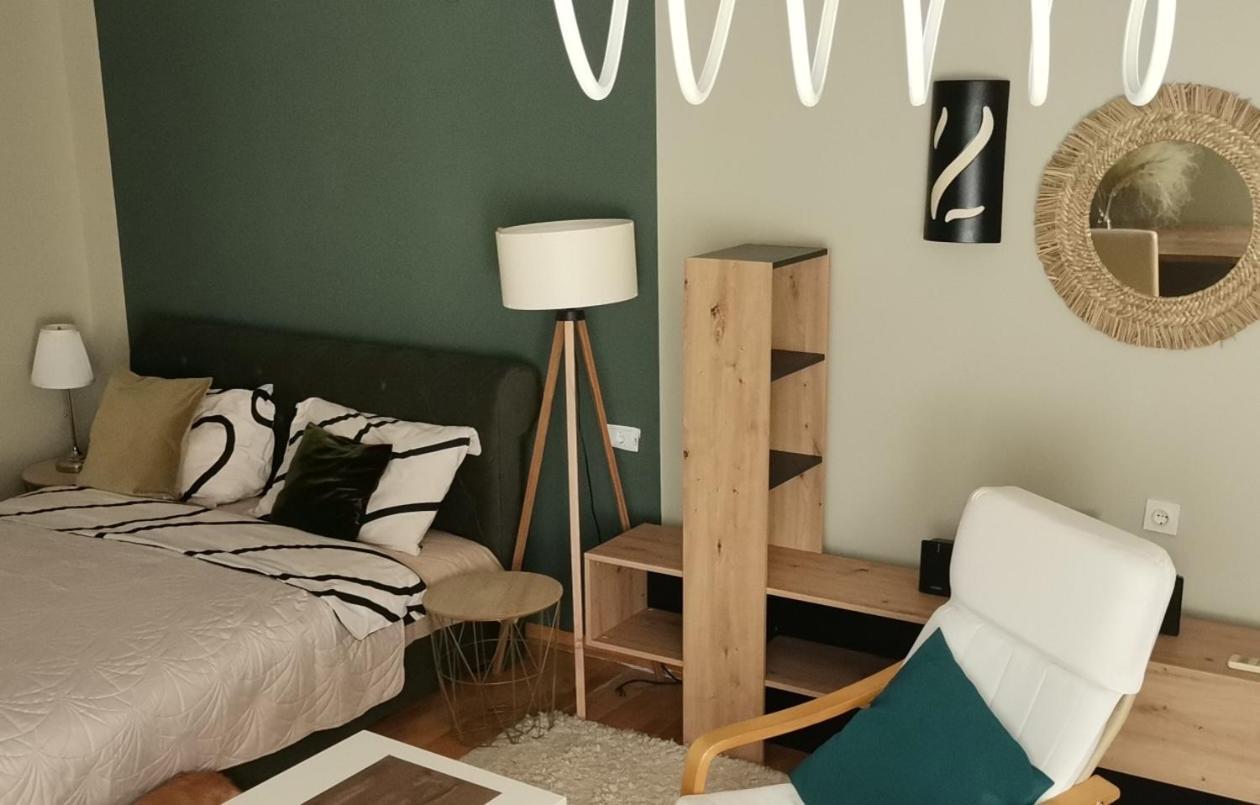 Crystal Kragujevac Apartment Bagian luar foto