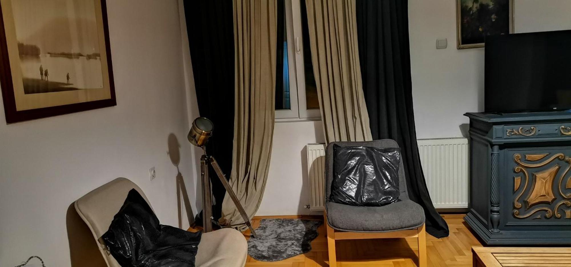 Crystal Kragujevac Apartment Bagian luar foto